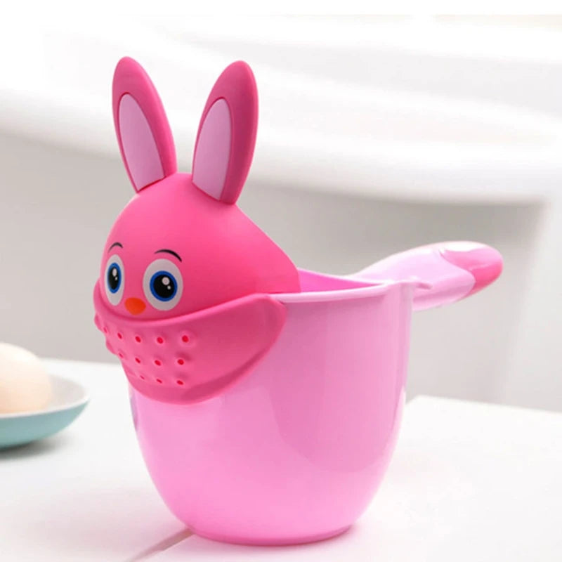Baignoire pour bébé, tasse de rinçage, dessin animé, douche, lavage pour la tête
